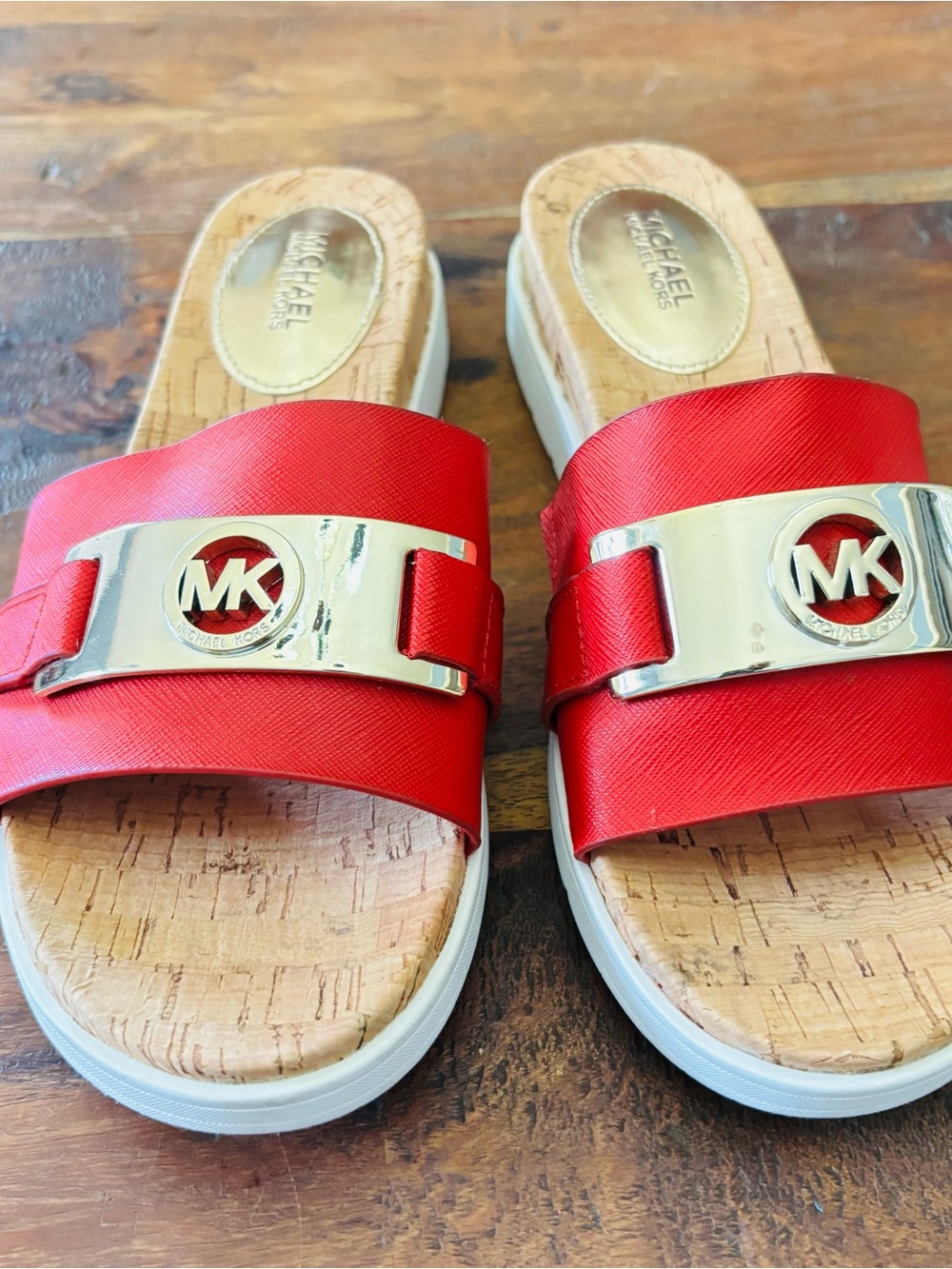 Michael Kors Red Warren Slides with Gold Logo Buckle - Picture 5 of 5